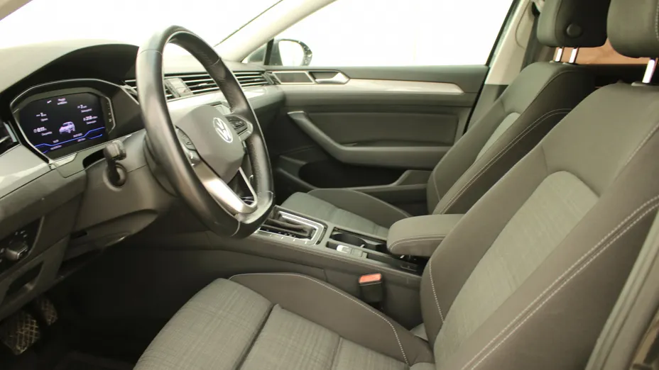 VOLKSWAGEN Passat Passat 2.0 TDI Business DSG