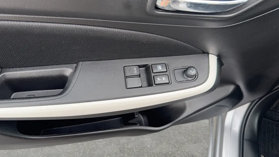 SUZUKI Swift Swift 1.2 Dualjet SHVS Premium