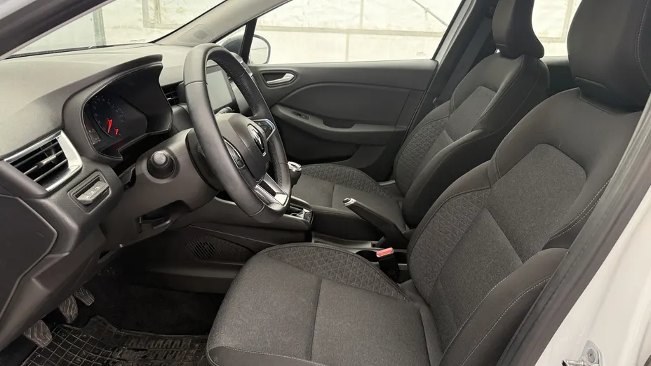 RENAULT Clio Clio 1.0 TCe Equilibre