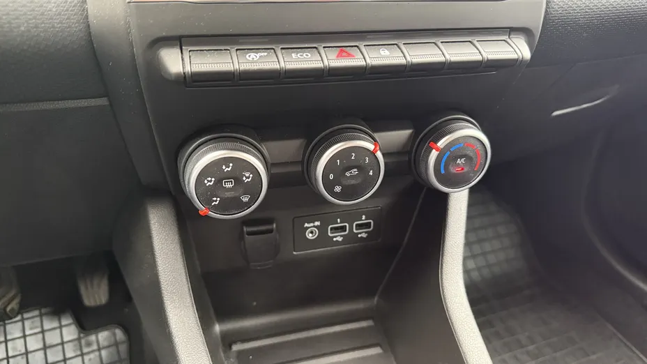 RENAULT Clio Clio 1.0 TCe Equilibre