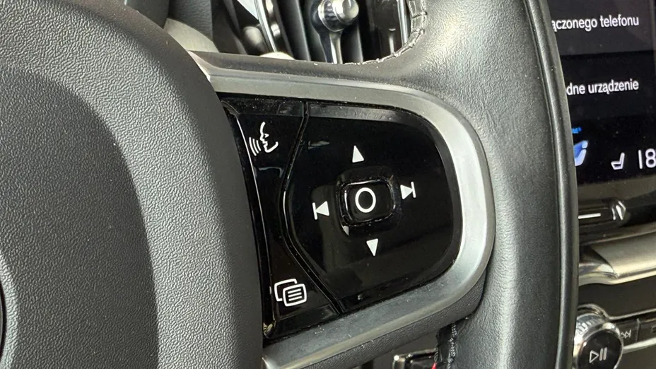 VOLVO XC60 XC60 T8 AWD Plug-In Hybrid Inscription aut