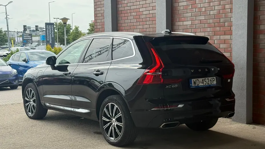 VOLVO XC60 XC60 T8 AWD Plug-In Hybrid Inscription aut