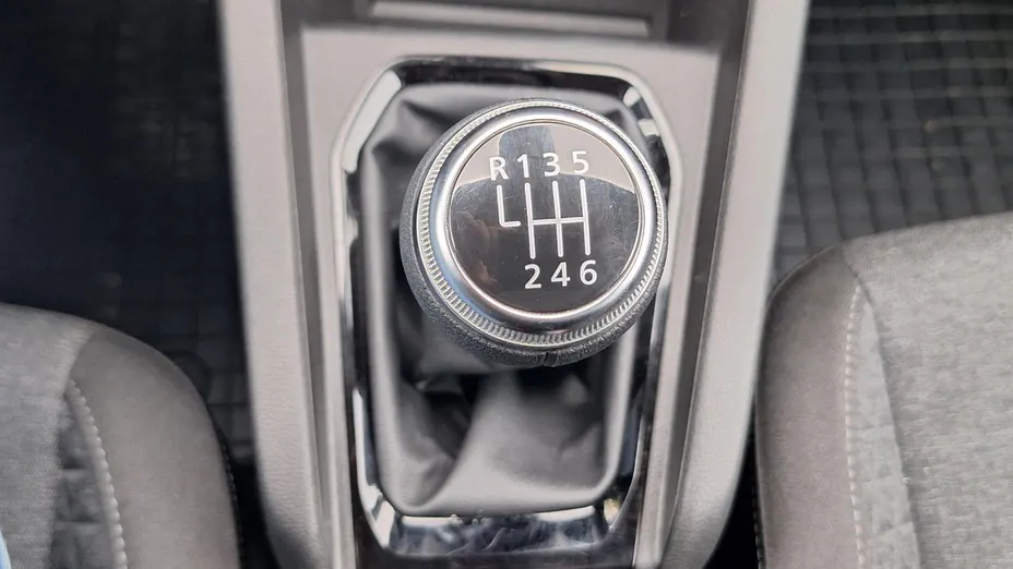 RENAULT Clio Clio 1.0 TCe Equilibre