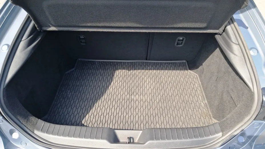 MAZDA 3 3 2.0 mHEV Homura