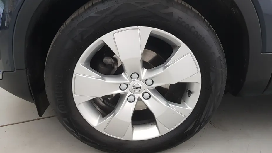 VOLVO XC40 XC40 T3 Momentum Pro aut