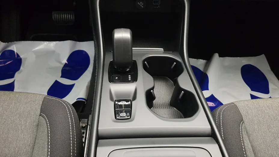 VOLVO XC40 XC40 T3 Momentum Pro aut