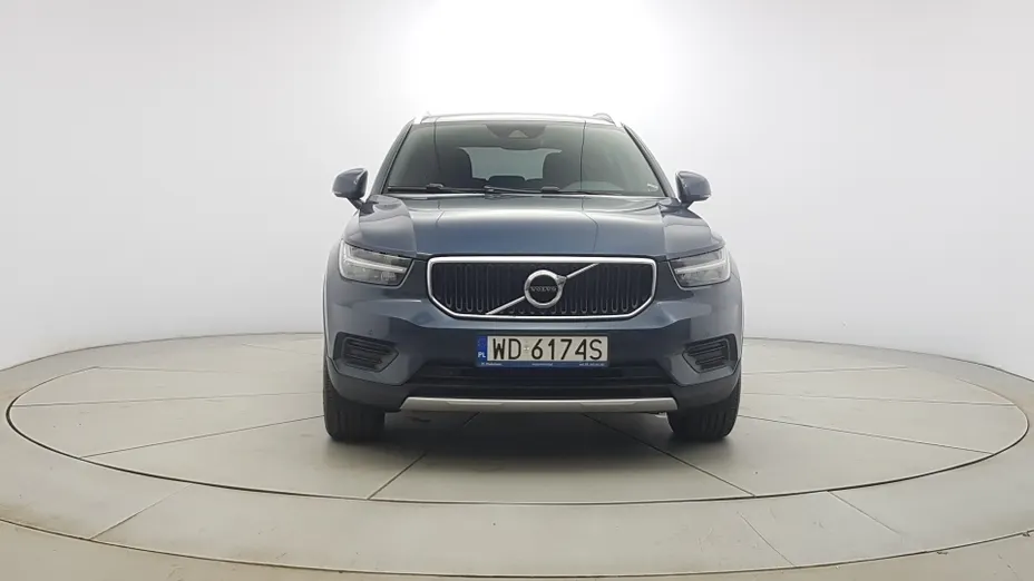 VOLVO XC40 XC40 T3 Momentum Pro aut