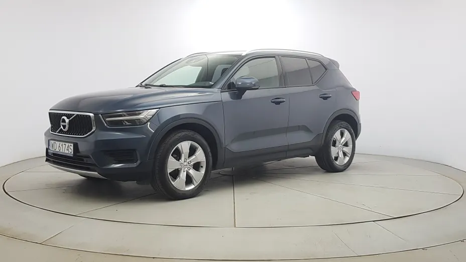VOLVO XC40 XC40 T3 Momentum Pro aut
