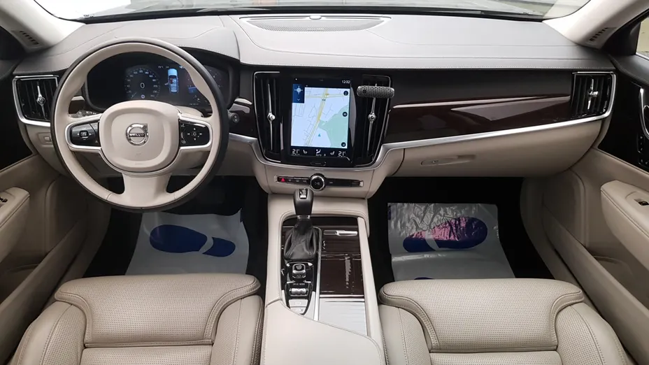 VOLVO V90 V90 D5 AWD Inscription aut