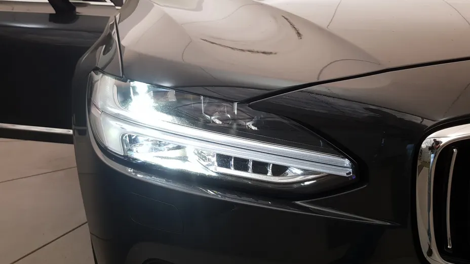 VOLVO V90 V90 D5 AWD Inscription aut