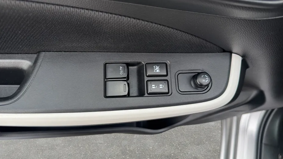 SUZUKI Swift Swift 1.2 Dualjet SHVS Premium