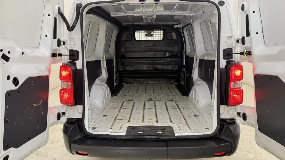 TOYOTA Proace Proace 2.0 D-4D Long 3,1t Active