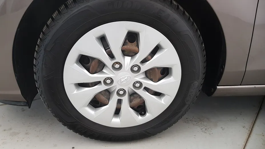 HYUNDAI i30 i30 1.6 D Classic +