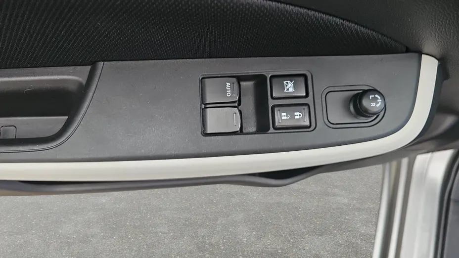 SUZUKI Swift Swift 1.2 Dualjet SHVS Premium