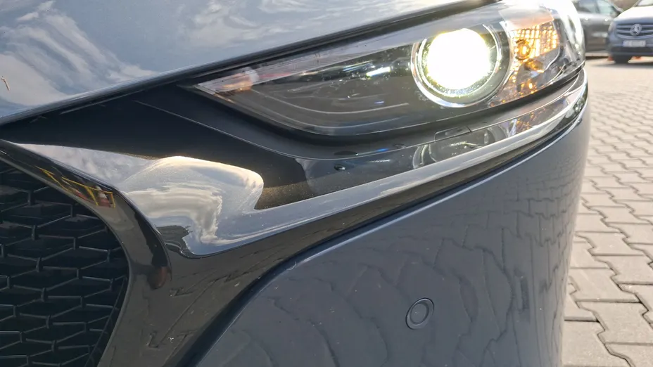 MAZDA 3 3 2.0 mHEV Homura