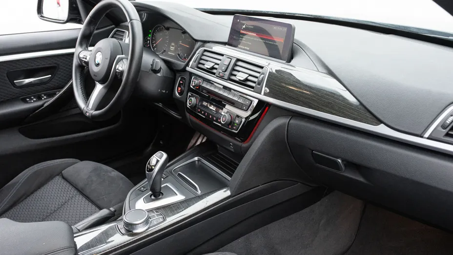 BMW Seria 4 420i GPF xDrive M Sport sport-aut