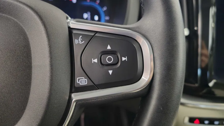 VOLVO XC60 XC60 B4 D AWD Core aut