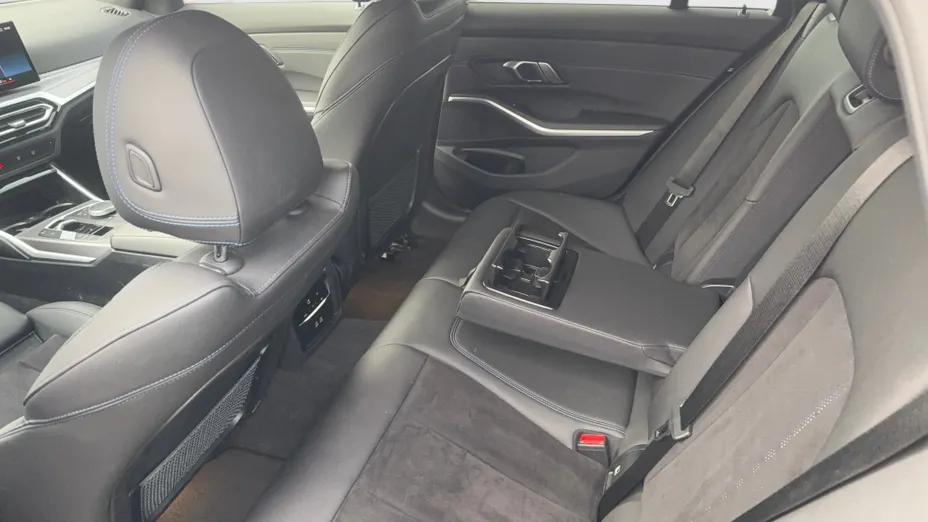 BMW Seria 3 318d mHEV M Sport aut