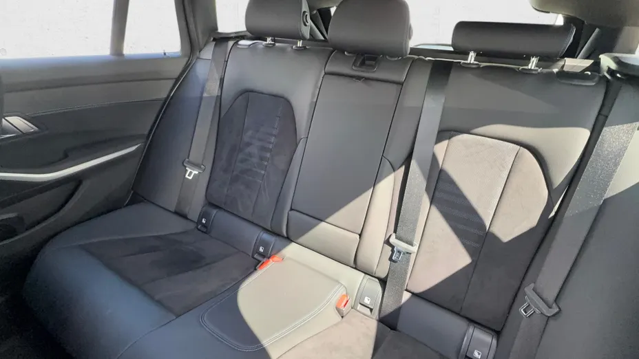 BMW Seria 3 318d mHEV M Sport aut