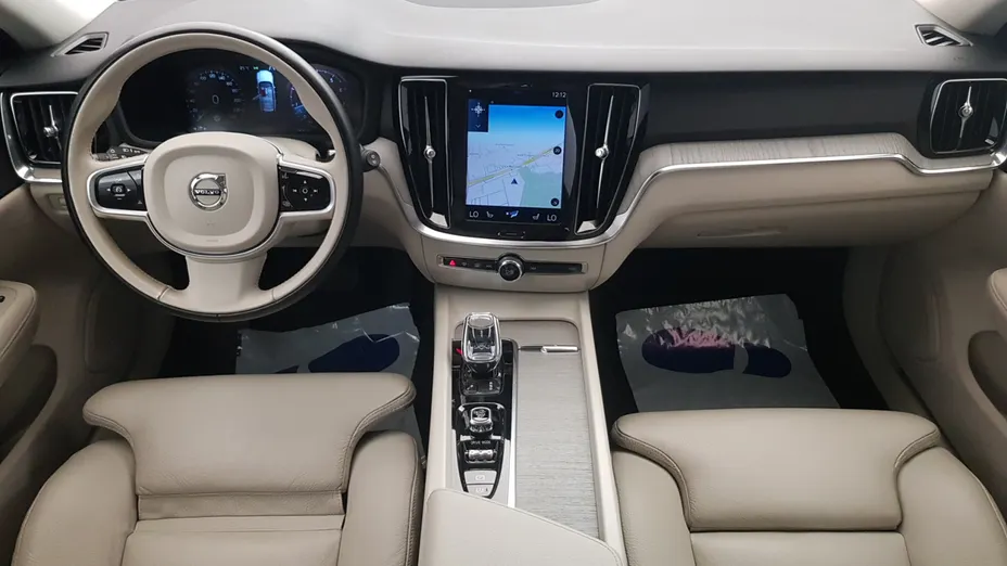 VOLVO V60 V60 B4 B Inscription aut