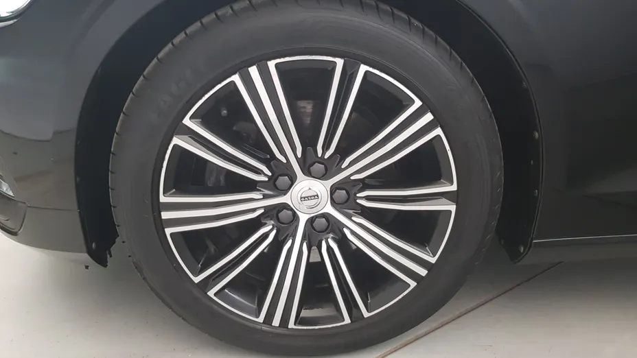 VOLVO V60 V60 B4 B Inscription aut