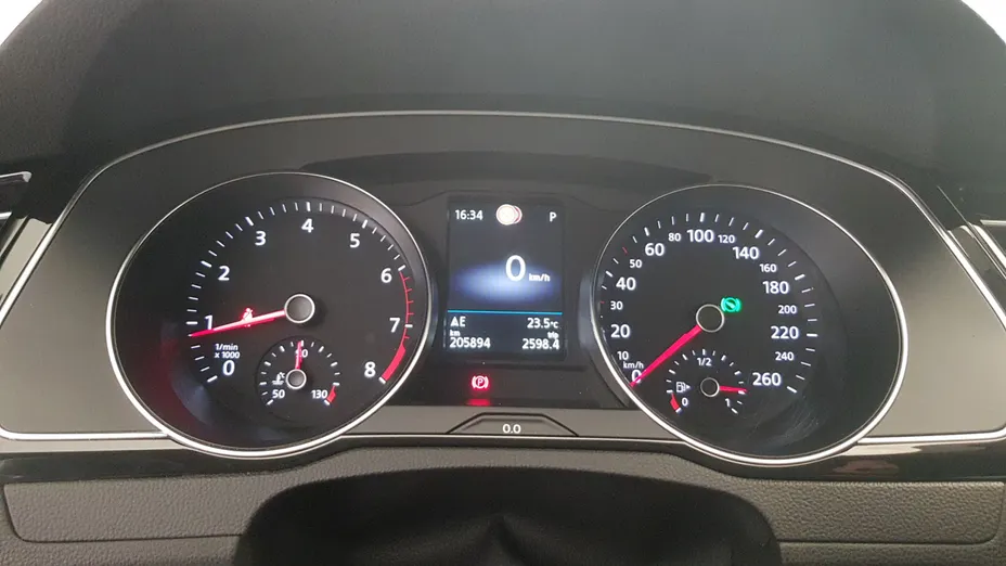 VOLKSWAGEN Passat Passat 2.0 TSI Elegance DSG