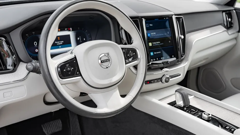 VOLVO XC60 XC60 B4 B Inscription aut