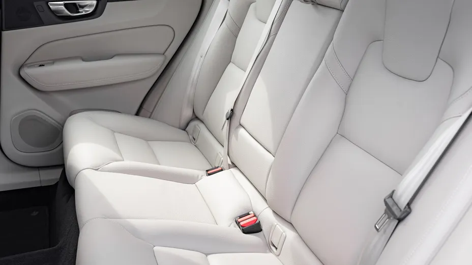 VOLVO XC60 XC60 B4 B Inscription aut