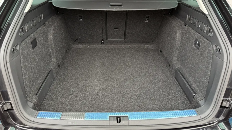 SKODA Superb Superb 2.0 TSI 4x4 L&K DSG