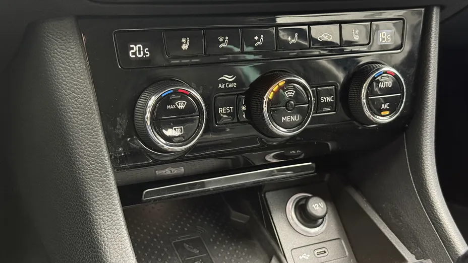 SKODA Superb Superb 2.0 TSI 4x4 L&K DSG