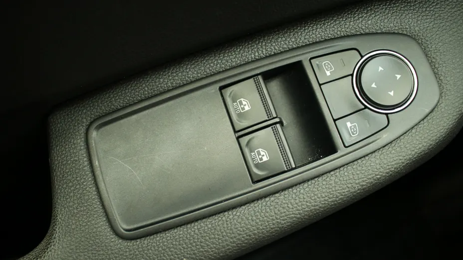 RENAULT Clio Clio 1.0 TCe Equilibre