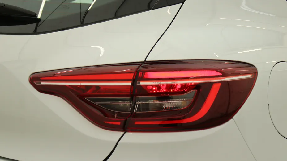 RENAULT Clio Clio 1.0 TCe Equilibre