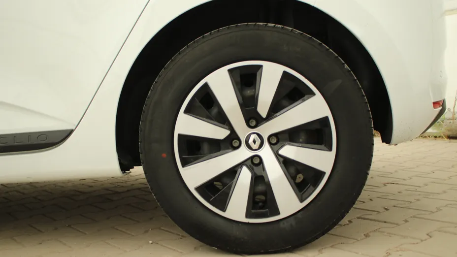 RENAULT Clio Clio 1.0 TCe Equilibre