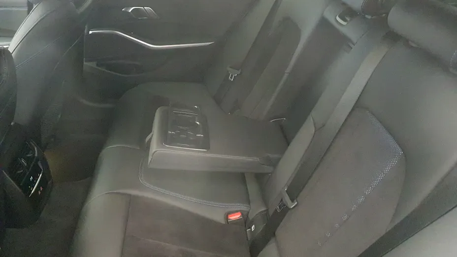 BMW Seria 3 318d mHEV M Sport aut