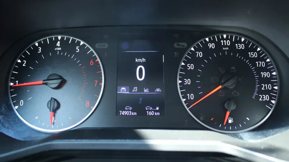 RENAULT Clio Clio 1.0 TCe Equilibre