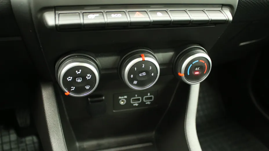 RENAULT Clio Clio 1.0 TCe Equilibre