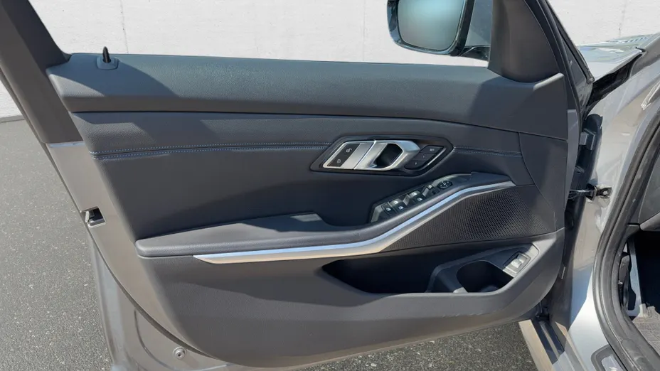 BMW Seria 3 318d mHEV M Sport aut