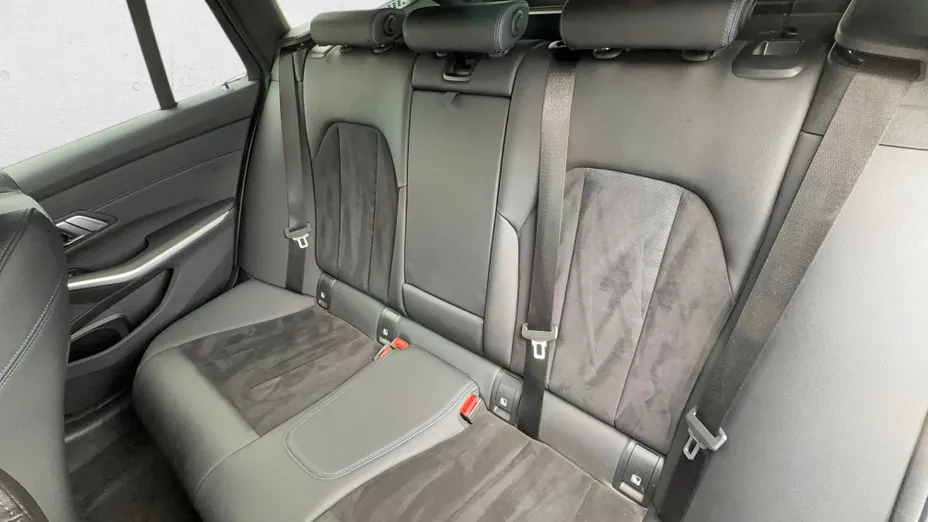 BMW Seria 3 318d mHEV M Sport aut
