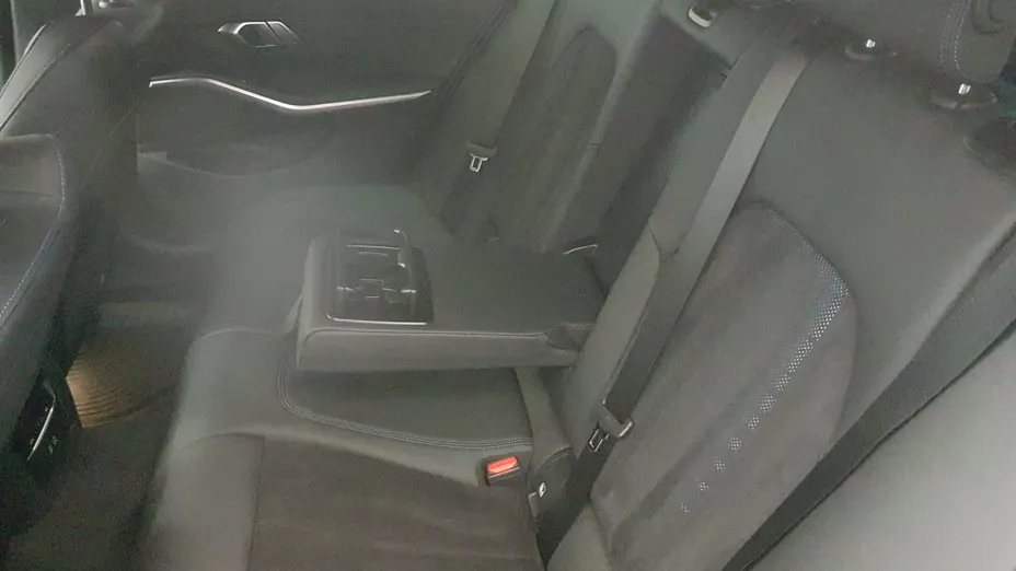 BMW Seria 3 318d mHEV M Sport aut