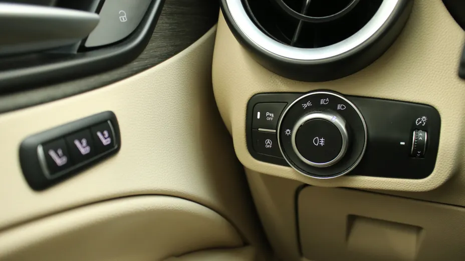 ALFA ROMEO Stelvio Stelvio 2.0 Turbo 6C Villa D'este Q4 aut