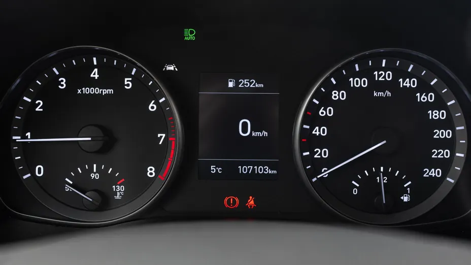 HYUNDAI i30 i30 1.5 DPI Classic +