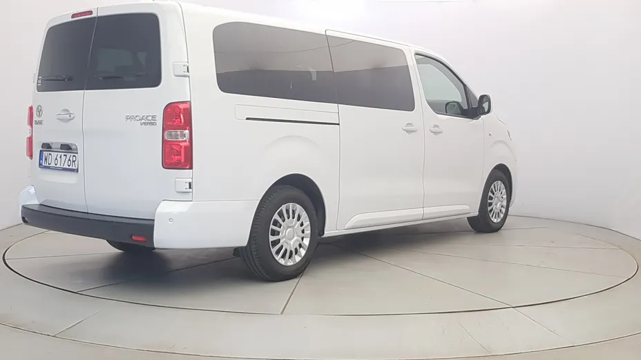 TOYOTA Proace Verso Proace Verso 2.0 D4-D Long Business