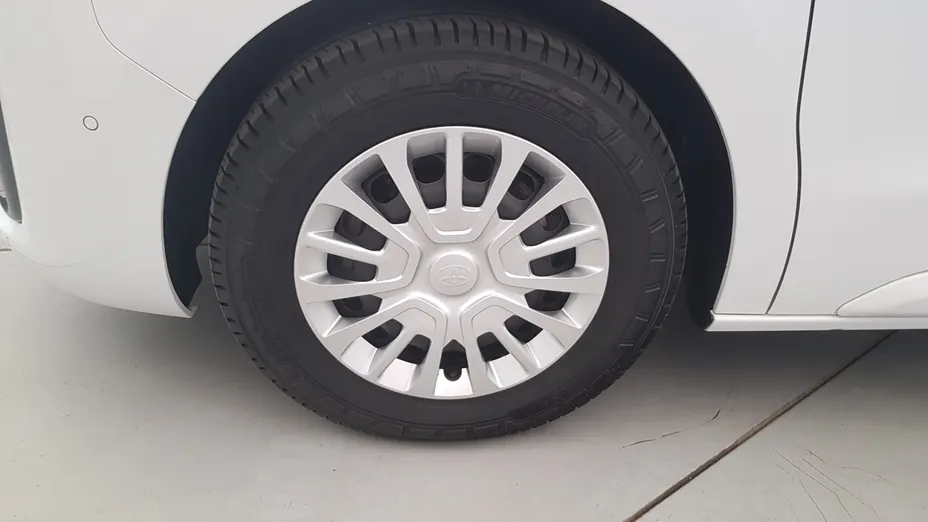 TOYOTA Proace Verso Proace Verso 2.0 D4-D Long Business