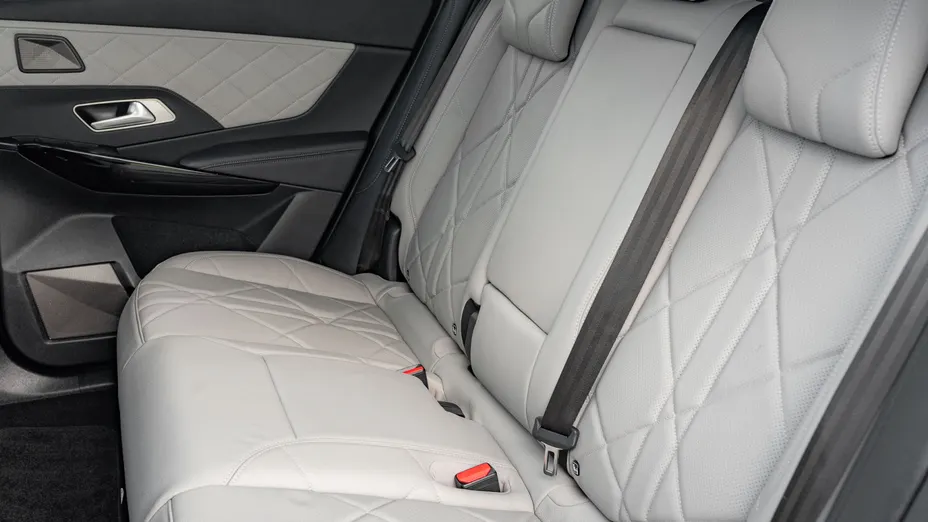 DS DS7 DS 7 1.6 E-Tense 4x4 Rivoli aut