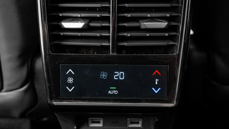 DS DS7 DS 7 1.6 E-Tense 4x4 Rivoli aut