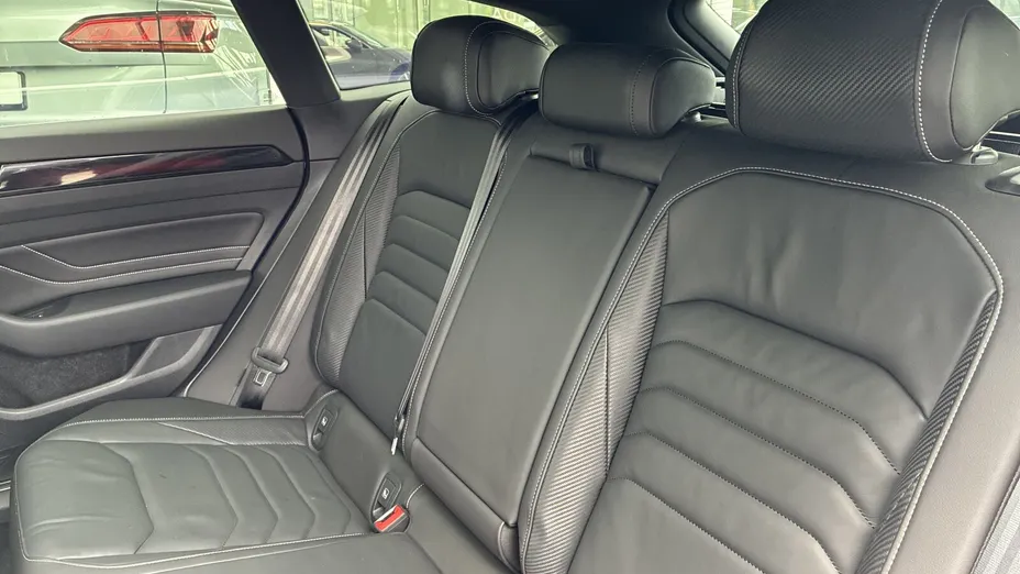 VOLKSWAGEN Arteon Arteon 2.0 TDI R-Line DSG