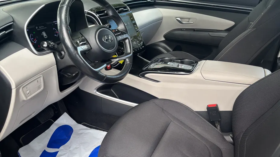HYUNDAI Tucson Tucson 1.6 T-GDi HEV Modern 2WD