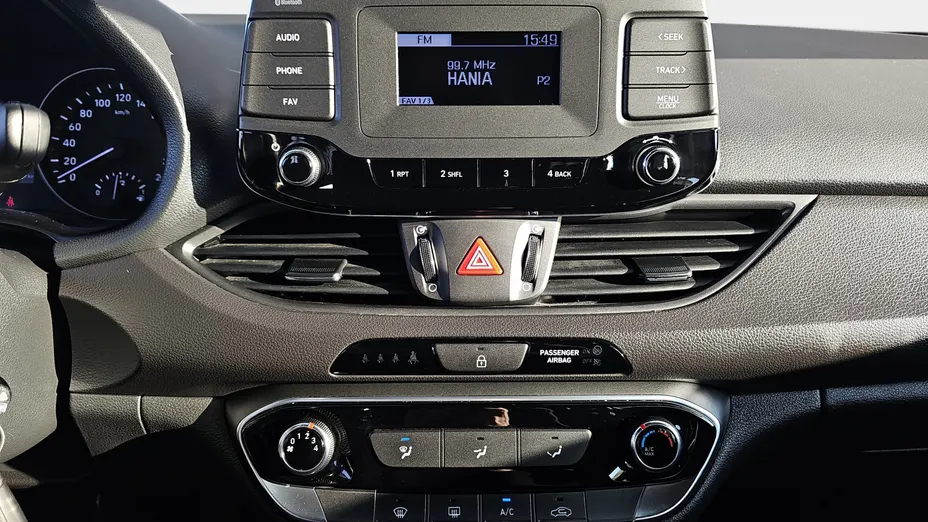 HYUNDAI i30 i30 1.6 D Classic +