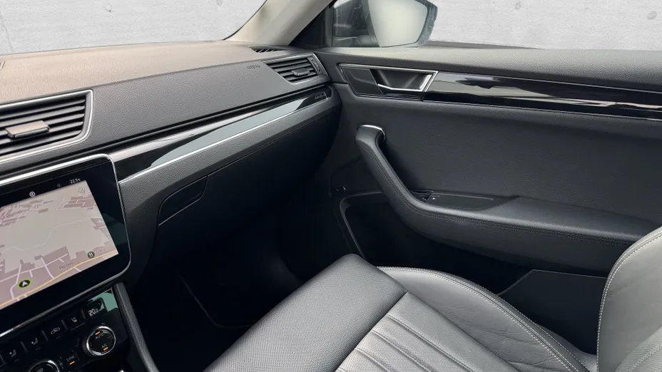 SKODA Superb Superb 2.0 TSI 4x4 L&K DSG