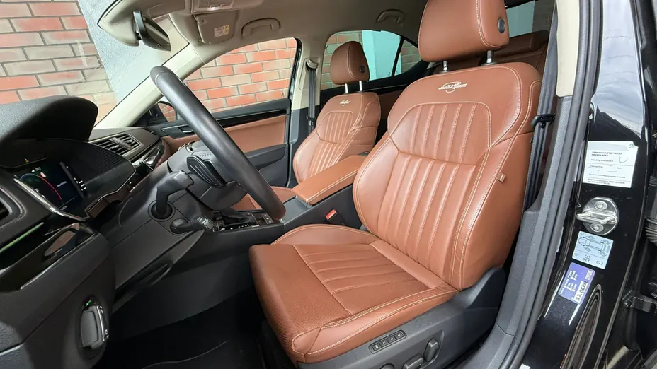 SKODA Superb Superb 2.0 TDI SCR L&K DSG